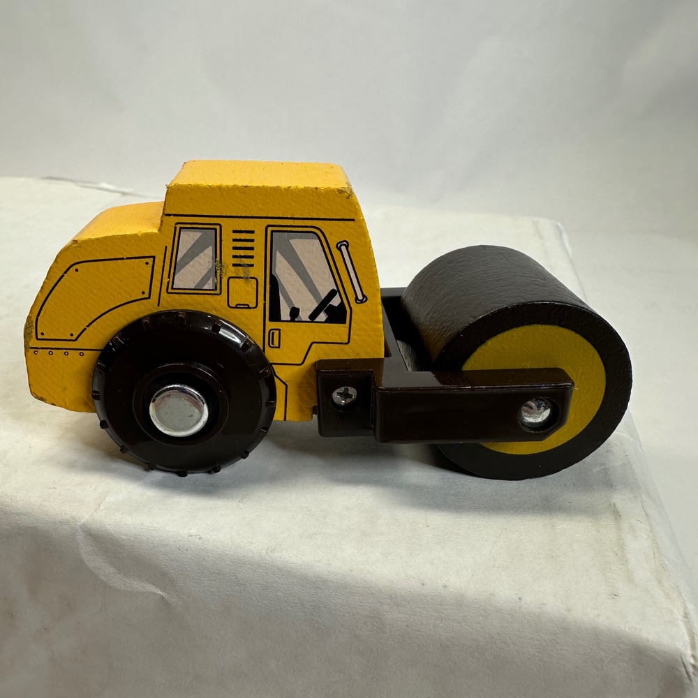 Yellow‎ Wooden Steamroller Toy Vehicle Construction Vehicle